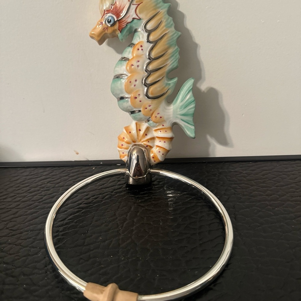 SEAHORSE Porcelain Towel Ring Wall Mount